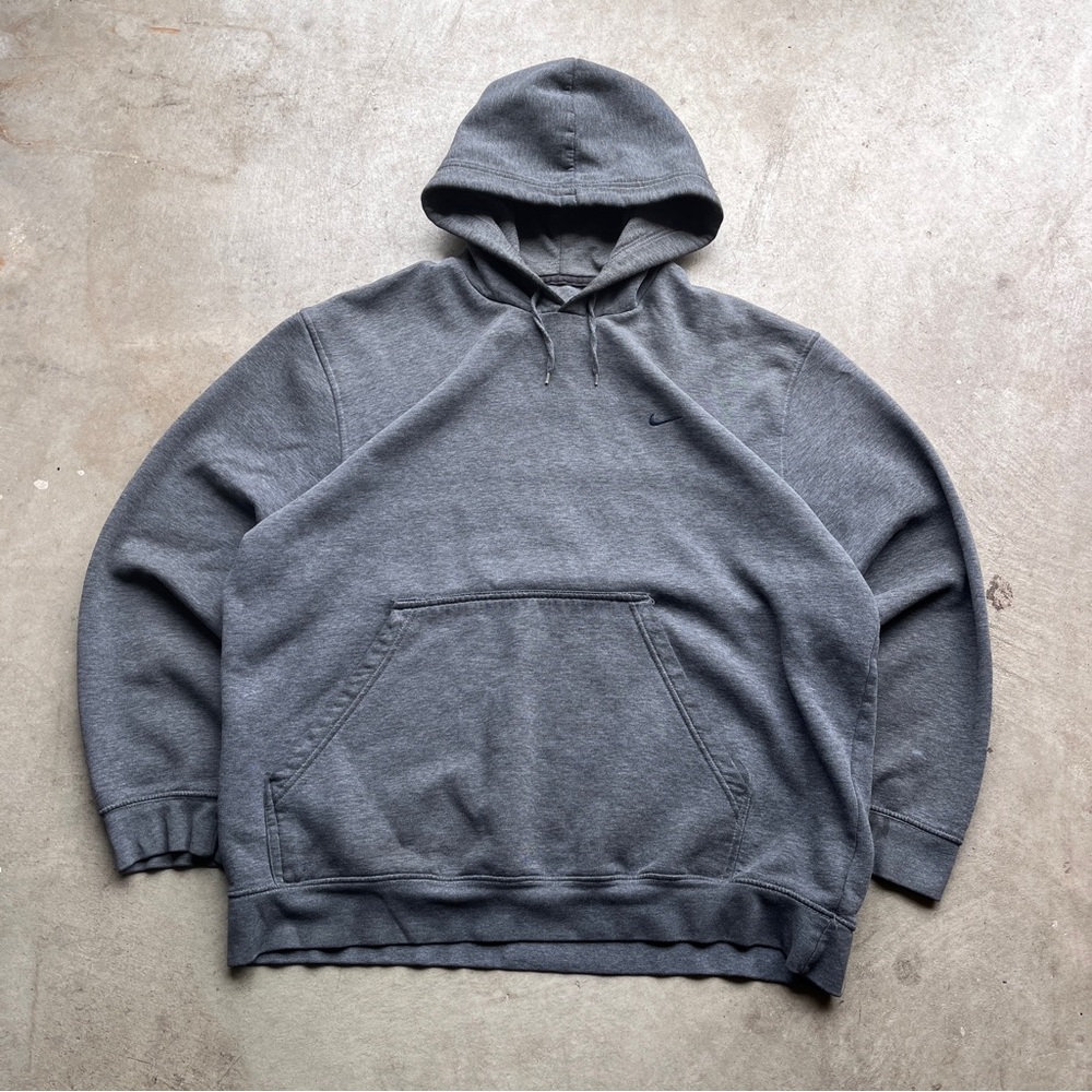 Vintage Y2K Nike Gray Pullover Hoodie